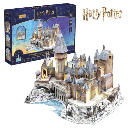 Cubic Fun - Puzzle 3D cu LED Harry Potter Castelul Hogwarts in zapada 202 piese