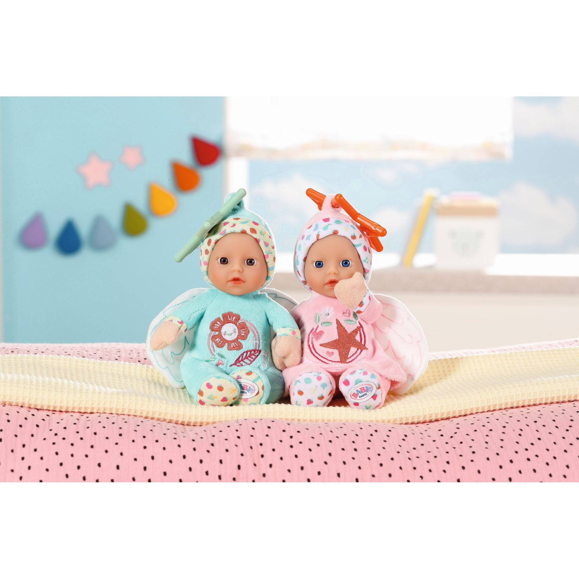 BABY Born - Bebelus Ingeras 18 Cm Cu Hainute Roz Sau Albastre